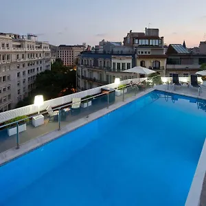 https://nh-collection-barcelona-podium.catalonia-hotels.com